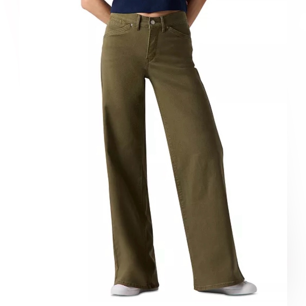 Levi’s 318 Shaping Wide leg Olive